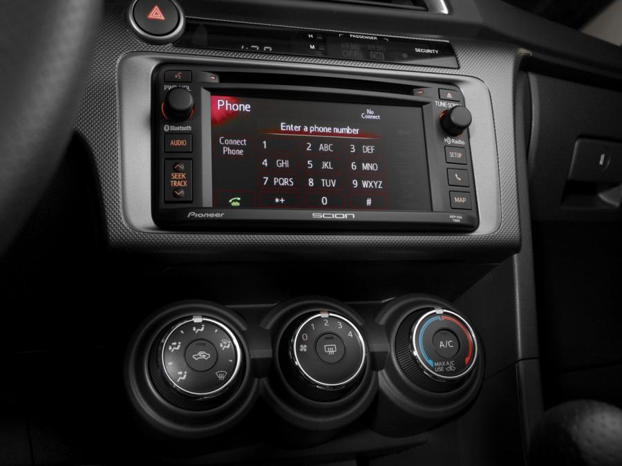  Scion tC 2013 года  (фото 32 из 33)
